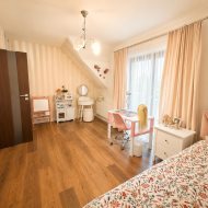 Dom na sprzedaż